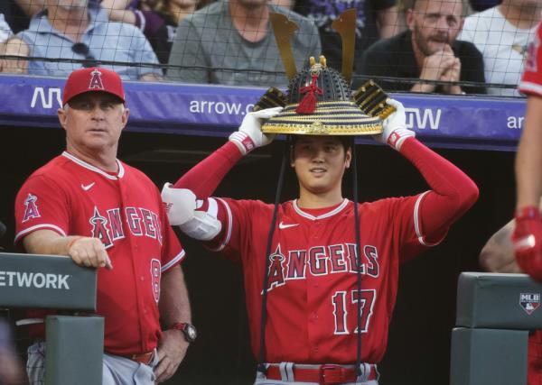 大谷击出mlb最佳的第25支全垒打;与特劳特背靠背，但Díaz带领落基队战胜天使队