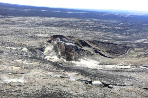 夏威夷大岛的莫纳罗亚火山发生地震，没有重大损失报告