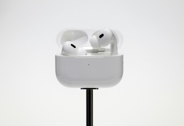 美国为新款苹果AirPods Pro的助听器功能扫清了道路